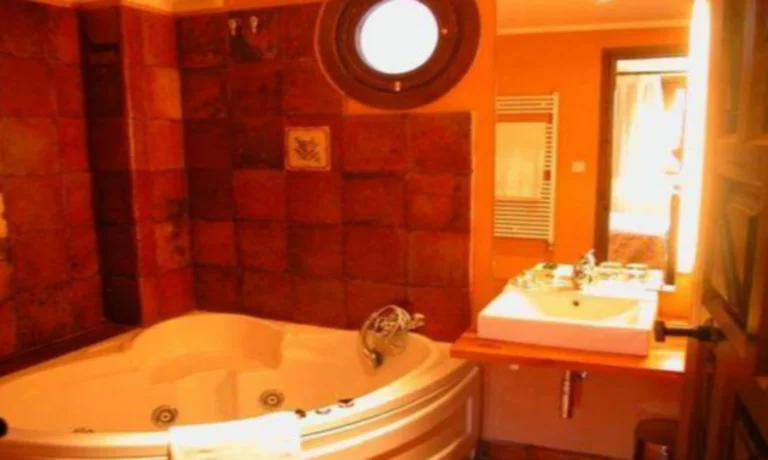 hidromasaje de la habitacion