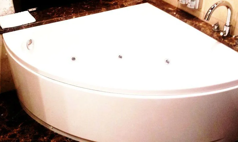 jacuzzi privado Hotel La Violeta en Barcelona