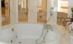 jacuzzi privado del Hotel Villaclara en Tarragona