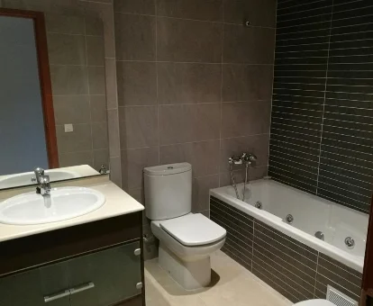 Foto de la bañera de hidromasaje que se encuentra en el Apartamento Sweet Home 