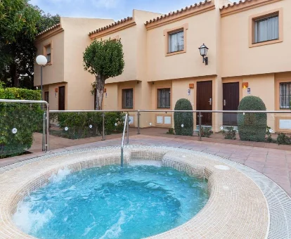 Foto del jacuzzi exterior del CLC Marina Park Aparthotel