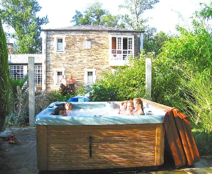 Foto del jacuzzi de exterior de la villa 15th Century River Mill - Molino S XV - Moulin XVe Siècle - Mühle aus dem 15 JH