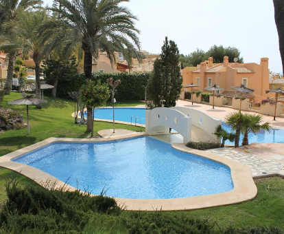 Foto de la piscina que se encuentra en Altea Hills Villa Casablanca 23