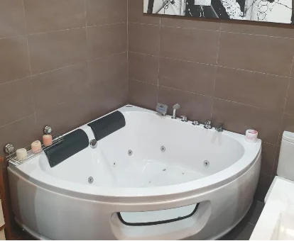 Foto de la bañera de hidromasaje de la Casa Areosa