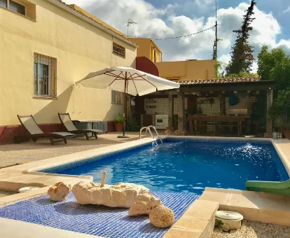 Foto de la piscina de la  Casa Rural LOS CORTESES