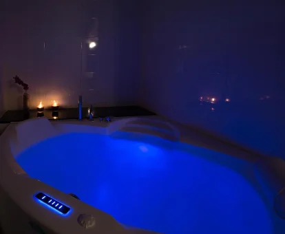 Foto de la bañera de hidromasaje de la Casa Rural O Fraginal