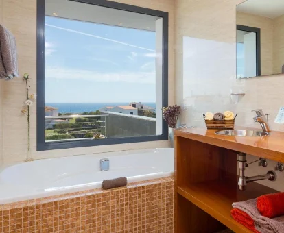 Foto de la bañera de hidromasaje de la villa Dolce Mare 
