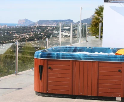 Foto del jacuzzi que se encuentra en la casa Holiday Home Finca Edel