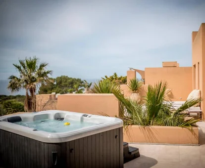 Foto del jacuzzi exterior de La Villa