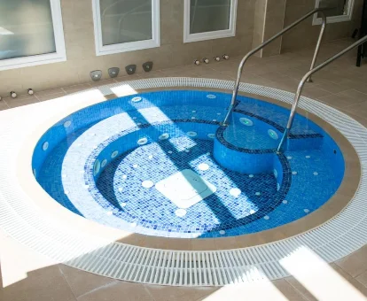 Foto del jacuzzi que se encuentra en la casa Holiday Home Finca Edel