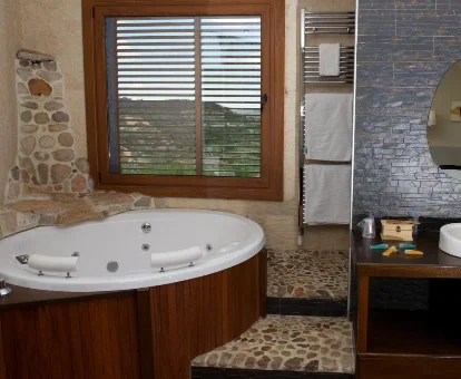 Foto de la bañera de hidromasaje que se encuentra en la Posada Guadalupe 
