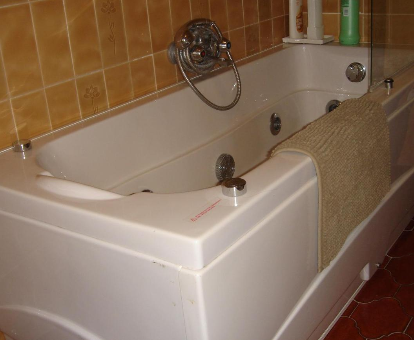 Foto de la bañera de hidromasaje de la casa Ribera el Duero
