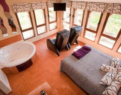 Foto de la Villa con jacuzzi privado totalmente equipada.
