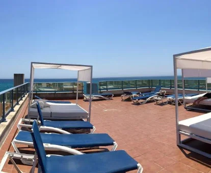 Terraza del Hotel Amaraigua en Malgrat de Mar