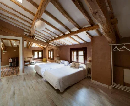 Casa del Agua alojamiento para adultos en Santa Coloma
