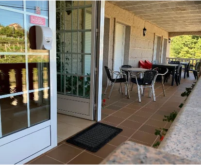 Hostal para adultos Expo, ubicado en Porriño