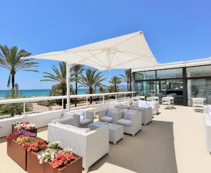 Terraza del Hotel Iberostar Bahía de Palma - Adults Only en Playa de Palma
