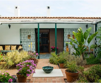 Masía Aitona, casa rural para adultos en Useras