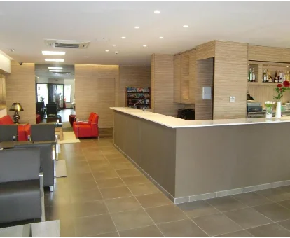 Hotel para adultos Petit Palau en Blanes