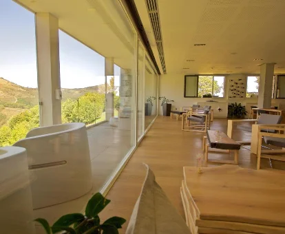 Zona de descanso del complejo de apartamentos Arantza en Arantza