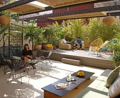 Hotel para adultos Chic & Basic Lemon en Barcelona