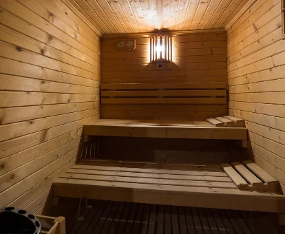 Zona de saunas ubicado en el Spa del Hotel Los CInco Enebros en Robledo de Chavela.  