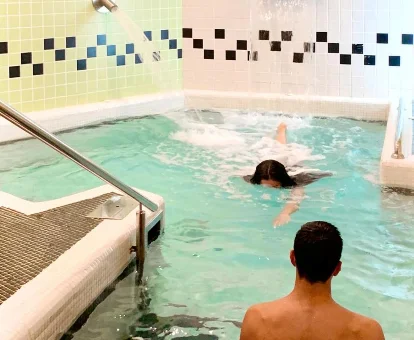 Piscina de hidromasaje del Hotel Don Manuel en Cáceres 