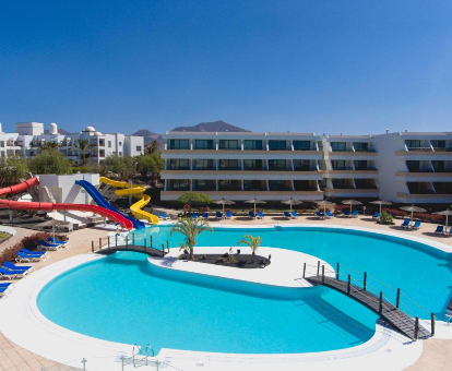 Piscina exterior del hotel con spa Dreams Lanzarote, Playa Blanca