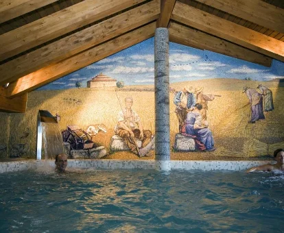 Piscina climatizada de la Posada Condestables en Villalpando
