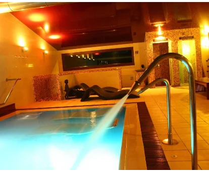 Pisicina de hidromasaje perteneciente al spa ubicado en el hotel Spa Natura Resort en Peñíscola