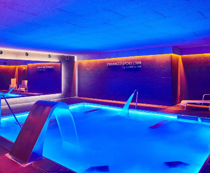 Piscina del spa ubicado en el Gran Hotel Silken en Durango