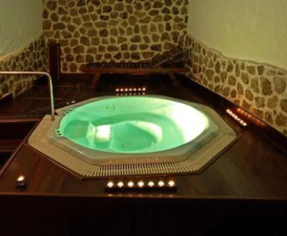 Jacuzzi del Hotel Spa Villa de Mogarraz, Mogarraz