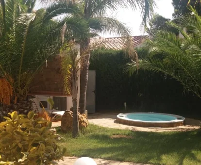 Jacuzzi con hidromasaje de la Villa Joel con Spa en L'Ametlla de Mar
