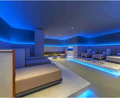 Spa con zona de masajes del hotel W Barcelona en Barcelona
