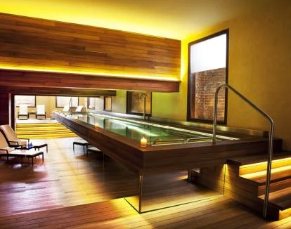 Foto de la maravillosa zona de agua del spa.