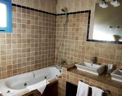 Foto de la Habitación Doble Deluxe con jacuzzi privado.