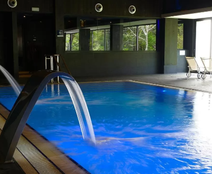 Foto de la piscina climatizada del Balneario Font Vella