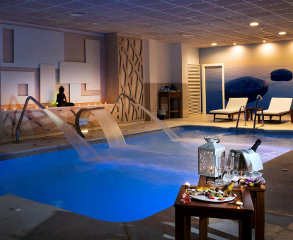 Foto del spa con piscina cubierta del hotel Barceló Punta Umbría Mar
