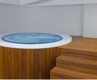 Foto del jacuzzi redondo del Hotel RH Bayren Parc 
