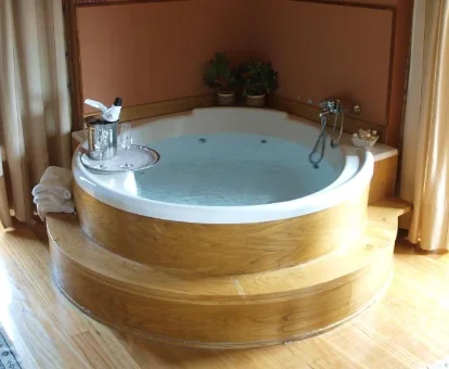 Foto del jacuzzi privado que se encuentra en una de las habitaciones del hotel Palacio Garcia Quijano