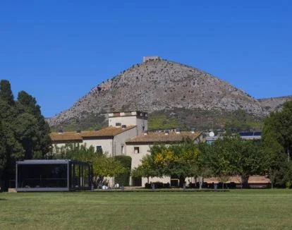 Foto de este hotel rural de diseño en pleno campo.