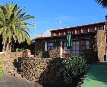 Coqueta casa rural de piedra perfecta para escapadas en pareja.