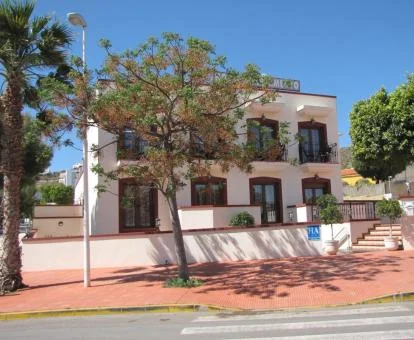 Edificio de este complejo de apartamentos en pleno centro.
