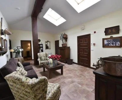 Uno de los acogedores espacios comnunes de este coqueto hotel rural.