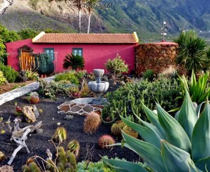 Casa rural rodeada de un precioso entorno natural rodeado de naturaleza.