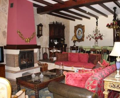 Una de las zonas comunes de este elegante establecimiento rural.