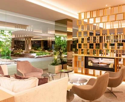 Uno de los elegantes espacios comunes de este hotel con encanto.