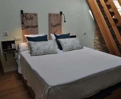 Una de las acogedoras habitaciones de este coqueto hotel rural.