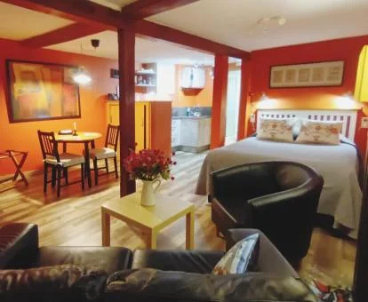 Interior de uno de los acogedores apartamentos del establecimiento.