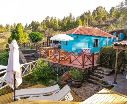 Preciosa casa independiente rodeada de zonas verdes y con terrazas exteriores.